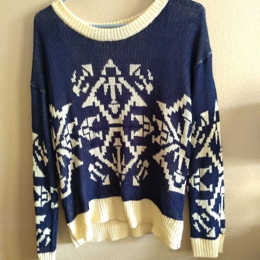 Nwot cropped baggy sweater